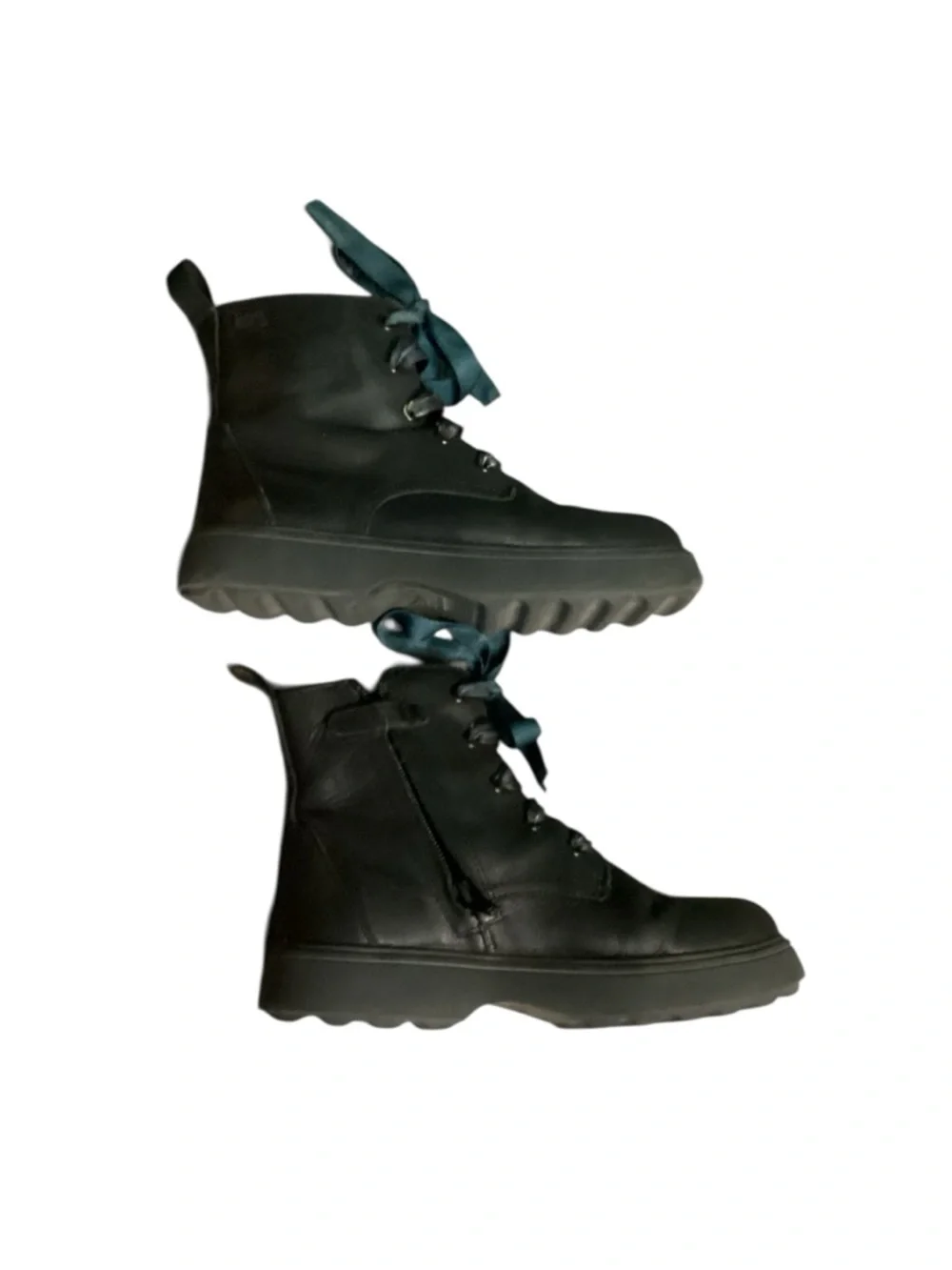 Twins leather ankle boots